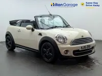 Używany Mini Cooper Cabriolet 122 KM (89 kW) 2015 Biały Kabriolet