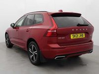 Usado Volvo XC60 R-Design 247 HP (181 kW) 2021 SUV