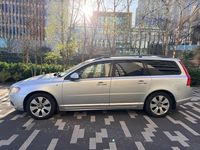 Second-hand Volvo V70 SE 2007 Argintiu Break