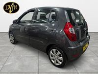 Used Hyundai i10 Classic 85 HP (62 kW) 2012 Grey Hatchback