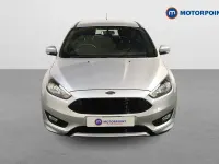 Used Ford Focus ST-Line 140 HP (102 kW) 2017 Silver Hatchback