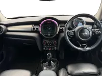 Used Mini Cooper Exclusive 134 HP (98 kW) 2019 Orange Hatchback