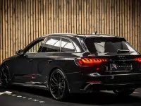 Usado Audi RS4 Comfort 2024 Preto Carrinha