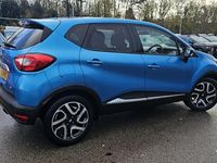 Used Renault Captur Dynamique 90 HP (66 kW) 2015 Blue SUV