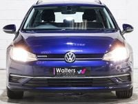Begagnad VW Golf VII SE 131 HK (96 kW) 2018 Blå Kombi