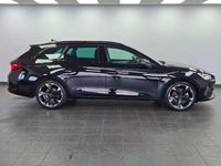 Usado Cupra Leon 2023 Negro Familiar
