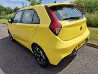 Used MG MG3 Exclusive 106 HP (77 kW) 2019 Yellow Hatchback