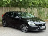 Used Volvo V40 Momentum 122 HP (89 kW) 2018 Black Hatchback
