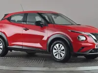 Usado Nissan Juke Visia 114 HP (83 kW) 2022 Vermelho SUV