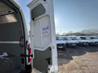 Second-hand Vauxhall Movano 2021 Alb