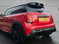 Used Mini Cooper Hatch 134 HP (98 kW) 2021 Red Hatchback