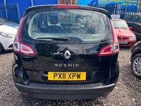 used Renault Scénic III 1.6 BIZU 5d 110 BHP