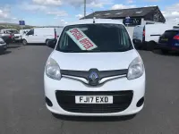 Begagnad Renault Kangoo Business 90 HK (66 kW) 2017 Vit Minibuss