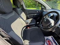 Second-hand Renault Captur Dynamique 90 CP (66 kW) 2018 SUV