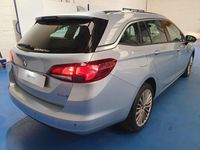 Second-hand Vauxhall Astra Elite 2016 Argintiu Break