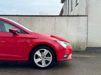 Used Seat Leon SE 105 HP (77 kW) 2013 Red Hatchback