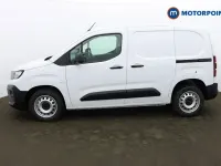 Ny Peugeot Partner 2025 Vit Minibuss