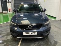 Used Volvo XC40 Momentum 197 HP (144 kW) 2021 Blue SUV
