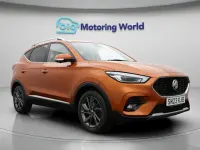 Usado MG ZS Exclusive 111 HP (81 kW) 2023 Laranja SUV