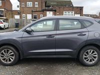Usado Hyundai Tucson SE 116 HP (85 kW) 2015 Cinzento SUV