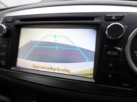 Used Toyota Yaris SR 101 HP (74 kW) 2013 White Hatchback