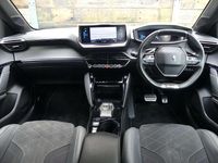 Used Peugeot e-208 Premium 100 kW (136 HP) 2022 White Hatchback