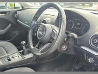 Used Audi A3 113 HP (83 kW) 2019 White Sedan