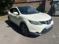 Used Nissan Qashqai Tekna 115 HP (84 kW) 2016 White SUV