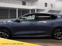 Used Ford Focus ST-Line 125 HP (91 kW) 2019 Blue Hatchback