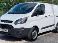 Używany Ford Transit Custom 105 KM (77 kW) 2017 Biały Van