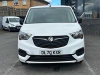Used Vauxhall Combo Sportive 100 HP (73 kW) 2020 White MPV