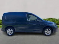 Usado VW Caddy Pro 116 HP (85 kW) 2025 Azul Monovolume