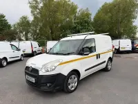 Used Fiat Doblò 90 HP (66 kW) 2015 White MPV