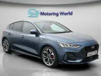 Gebraucht Ford Focus ST-Line X 125 PS (91 kW) 2023 Blau Kleinwagen