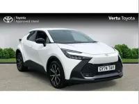 Used Toyota C-HR Design 220 HP (161 kW) 2024 White SUV