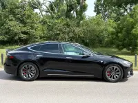 Used Tesla Model S 503 kW (685 HP) 2018 Black Hatchback