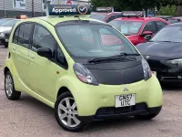 Used Mitsubishi i 64 HP (47 kW) 2008 Yellow Hatchback