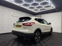 Used Nissan Qashqai N-TEC 2015 White SUV