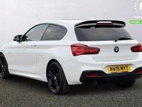 Begagnad BMW 118 Efficient Dynamics 136 HK (100 kW) 2019 Vit Halvkombi