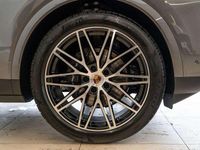 Used Porsche Cayenne 349 HP (256 kW) 2025 Grey SUV