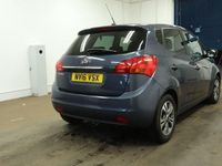Used Kia Venga 123 HP (90 kW) 2016 Blue Hatchback
