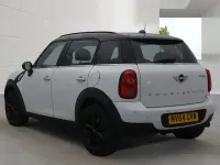 Used Mini Cooper D 2014 White Hatchback