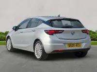 Second-hand Vauxhall Astra Elite 145 CP (106 kW) 2020 Argintiu Hatchback