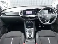 Second-hand Vauxhall Grandland X GSe 2023 Alb SUV