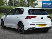 Used VW Golf VIII Life 147 HP (108 kW) 2023 White Hatchback