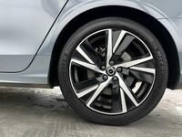 Used Volvo V90 R-Design 197 HP (144 kW) 2022 Thunder grey Estate