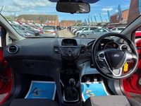Used Ford Fiesta Zetec 82 HP (60 kW) 2013 Red Hatchback