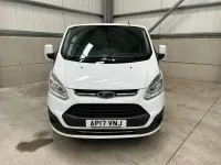 Used Ford Transit Custom Limited 130 HP (95 kW) 2017 White Van
