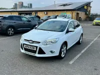 Gebraucht Ford Focus Titanium X 125 PS (91 kW) 2014 Weiß Kleinwagen