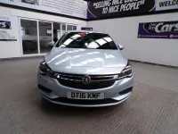 Used Vauxhall Astra Design Edition 100 HP (73 kW) 2016 Silver Hatchback